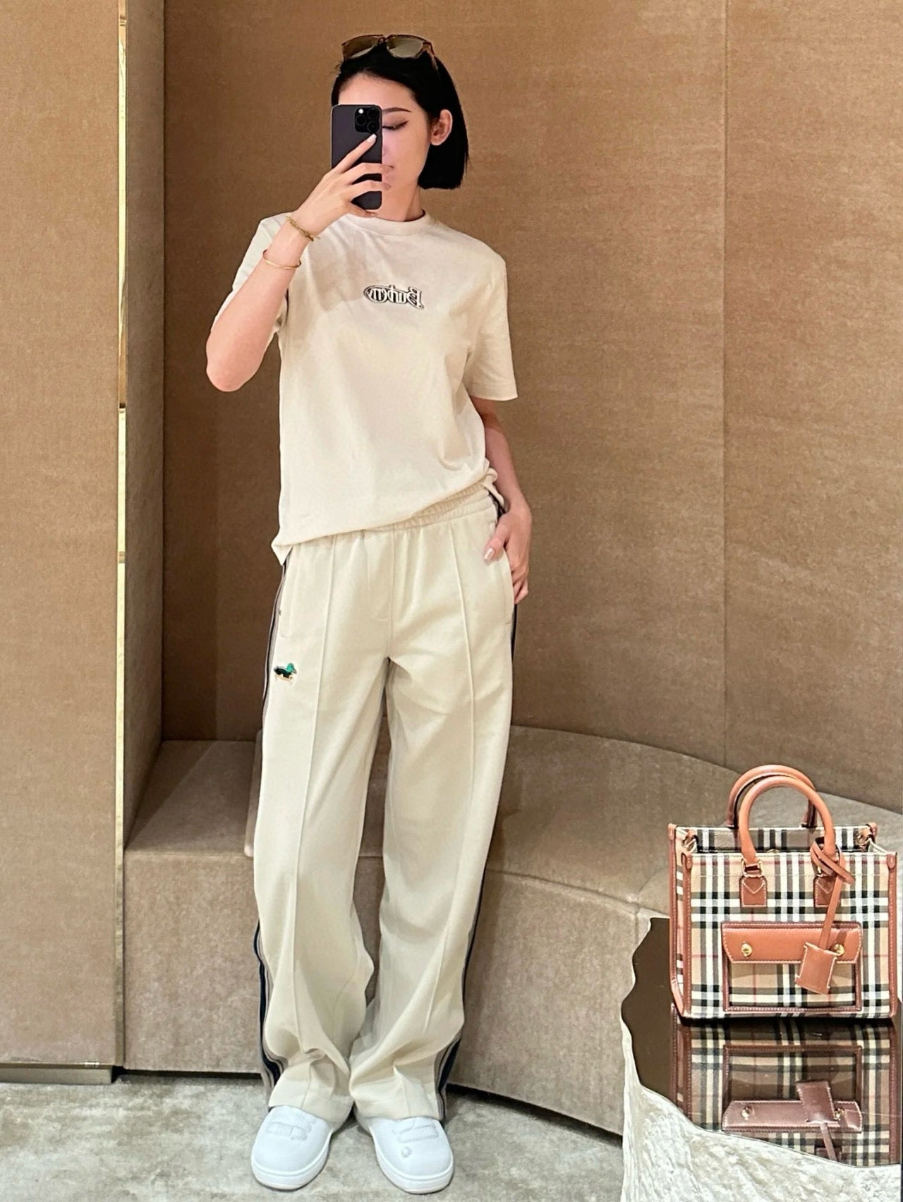 gw/버버리 여성 물새 자수 롱 팬츠