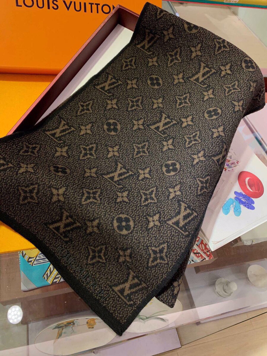 RN / 루이비통 머플러