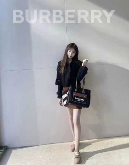 대리석 / 버버리 스커트  ( 인버티드 V 스커트 BBR )