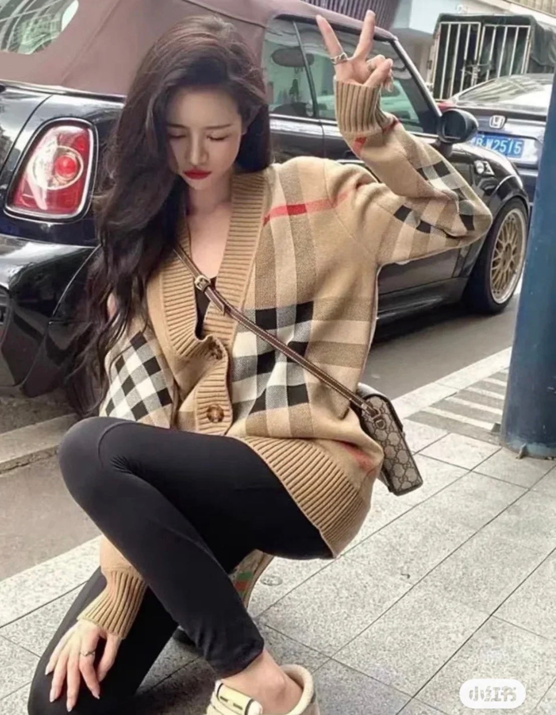 대리석 / 버버리 체크 가디건
