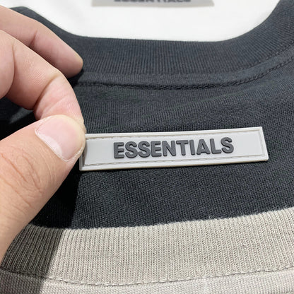 세나 / FOG ESSENTIALS FEAR OF GOD 일곱 번째 시즌 이중선 문자 반팔