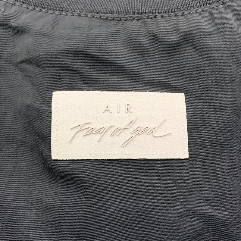 세나 /  AIR FOG FEAR OF GOD 홀리데이 조인트 하이 스트리트 지퍼 나일론 반팔 셔츠