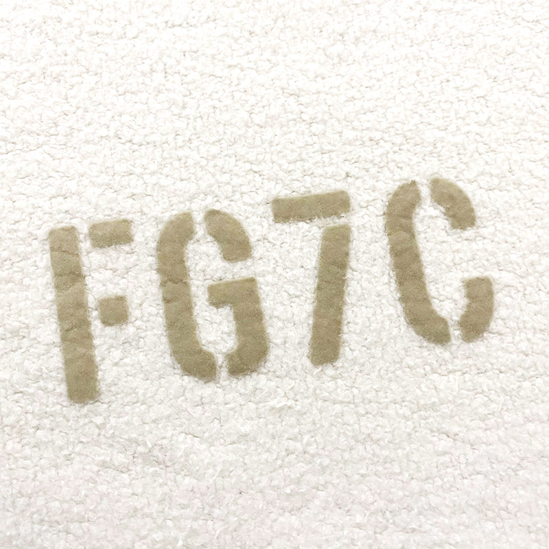세나 / FOG FEAR OF GOD 일곱 번째 시즌 메인 라인 FG7C 플로킹 프린트 루즈 리버스 웨어 라운드넥 스웨터