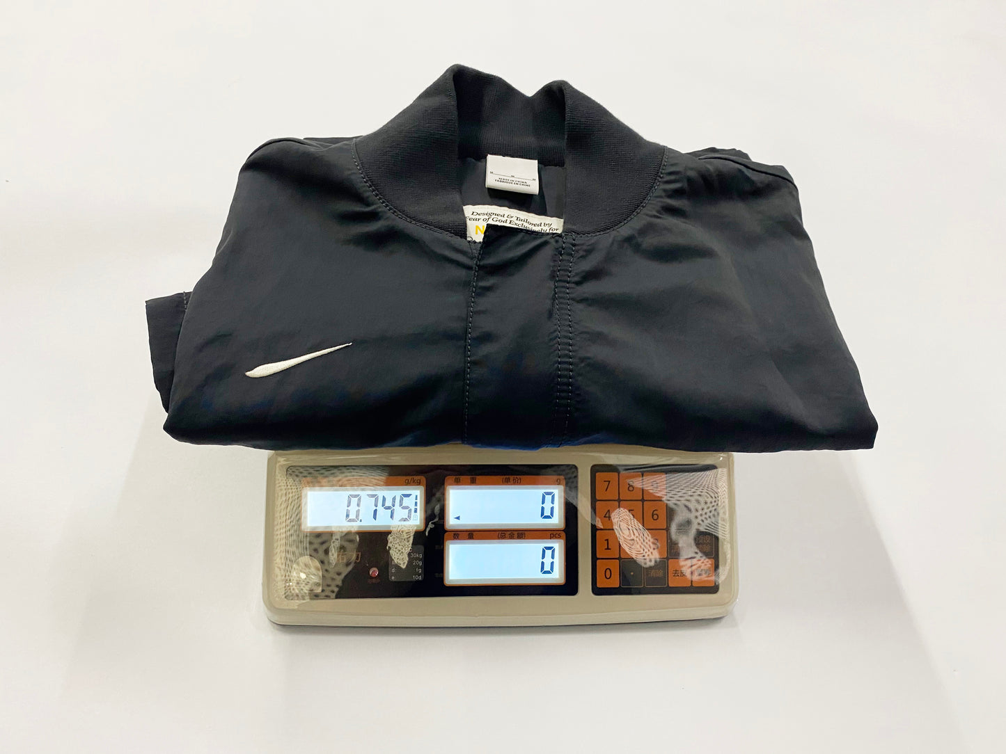 세나 /  AIR FOG FEAR OF GOD 홀리데이 조인트 하이 스트리트 지퍼 나일론 반팔 셔츠