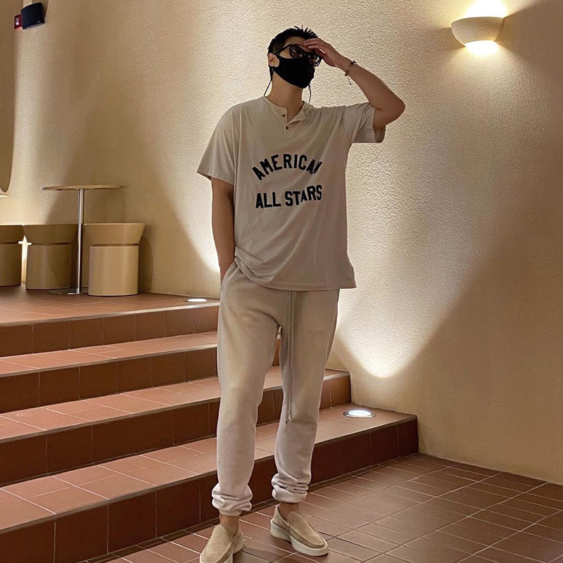 세나 /  FOG FEAR OF GOD 시즌 7 메인 라인 하이 스트리트 올스타 플로킹 프린트 헨리 칼라 반팔