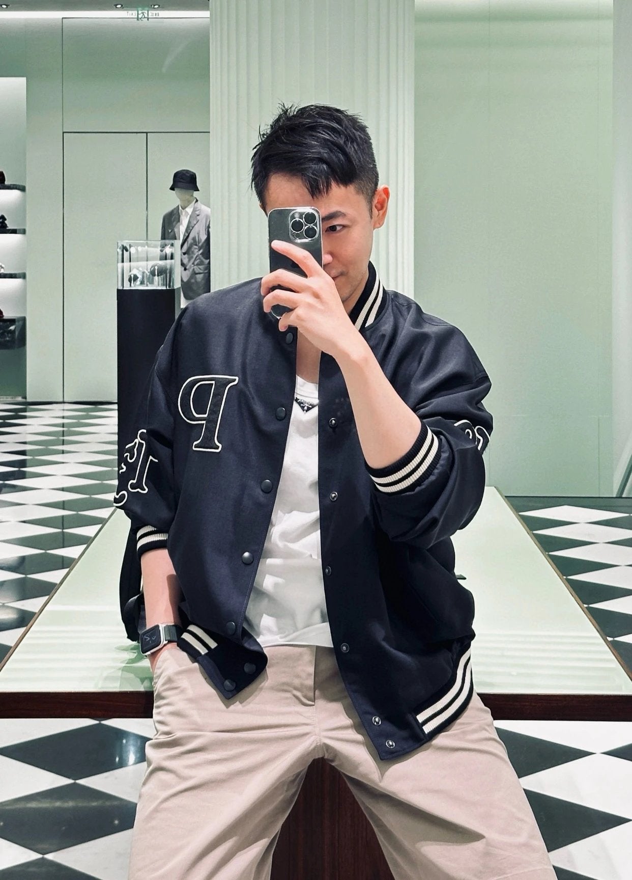 gw/ 프라다 남여 파일럿 재킷