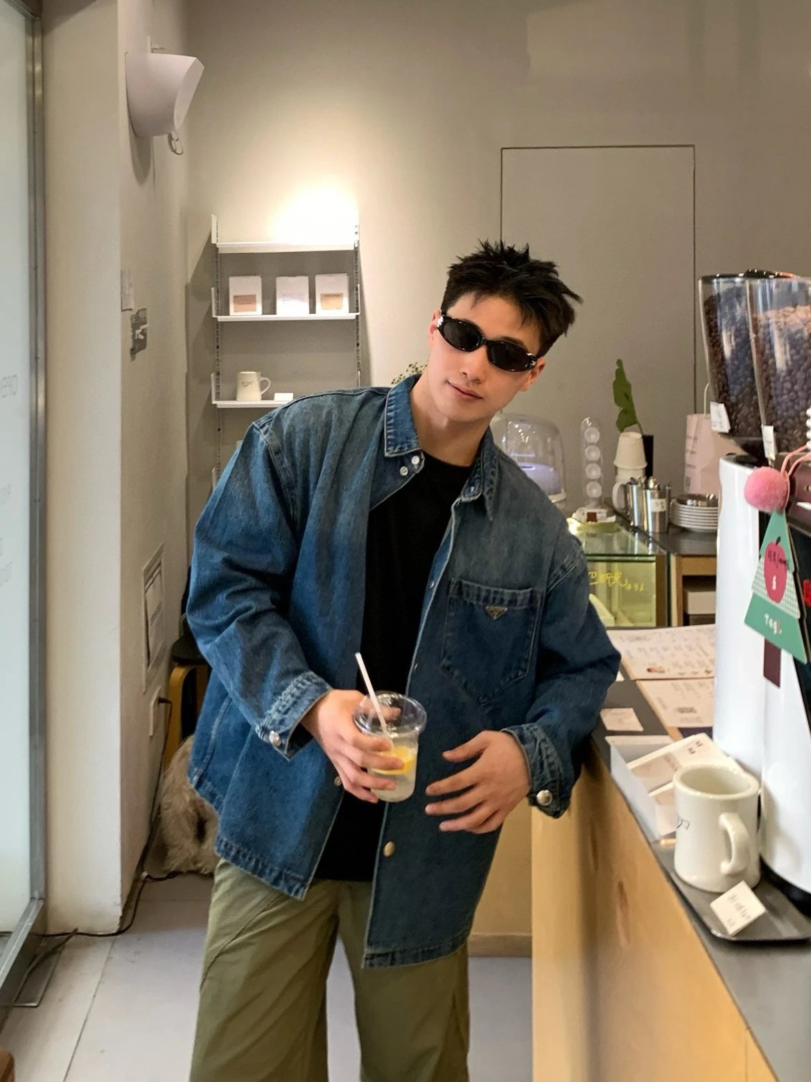 gw/ 프라다 남성 데님 셔츠