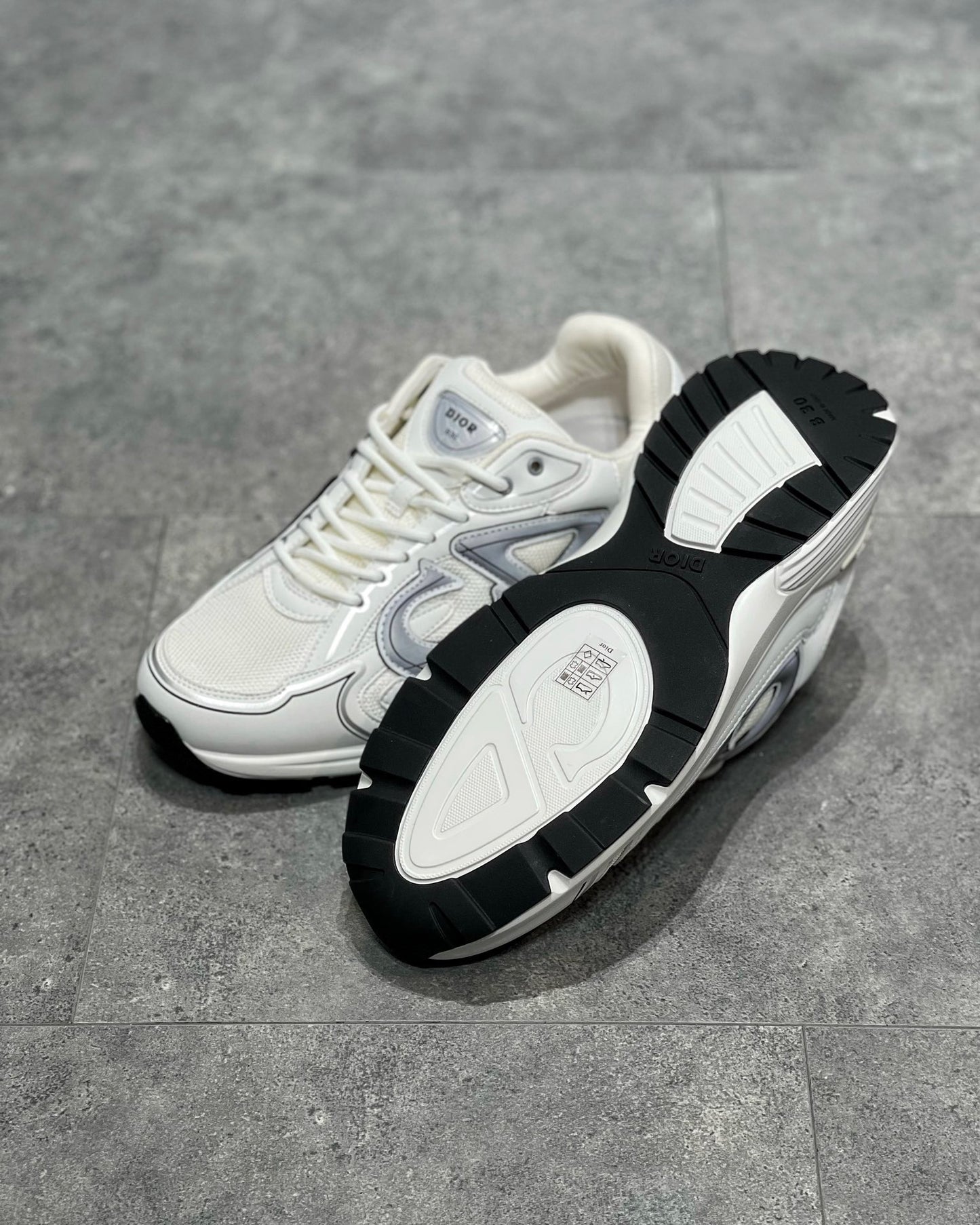 zb / 디올