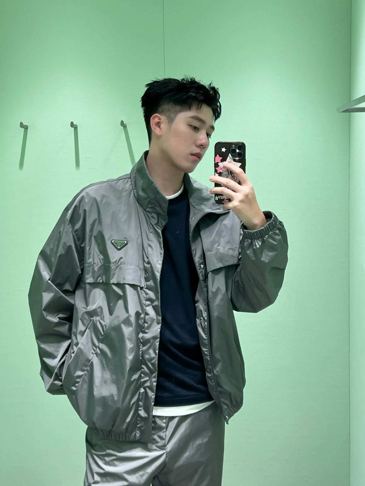 gw/프라다 남성 가벼운 재킷