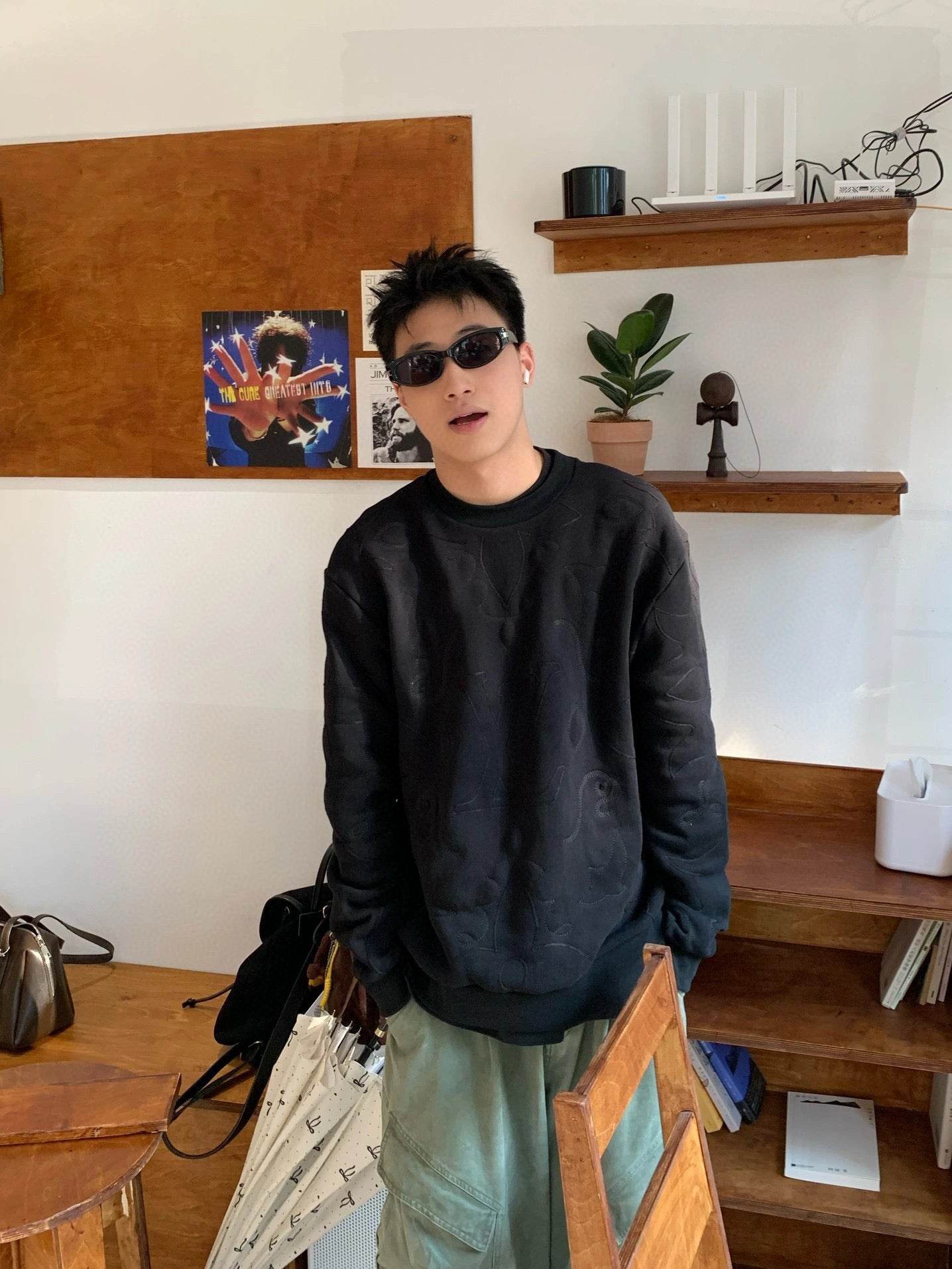 gw/루이비통 남여 자수 맨투맨