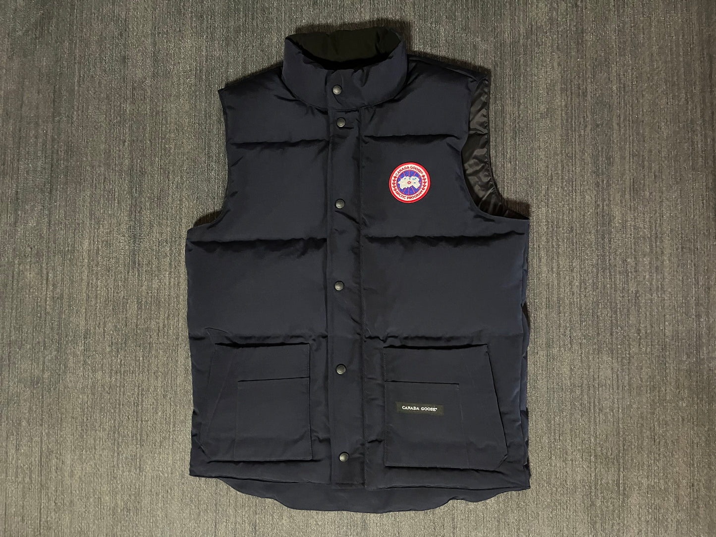 탑구스 / Freestyle Crew Vest 패딩조끼