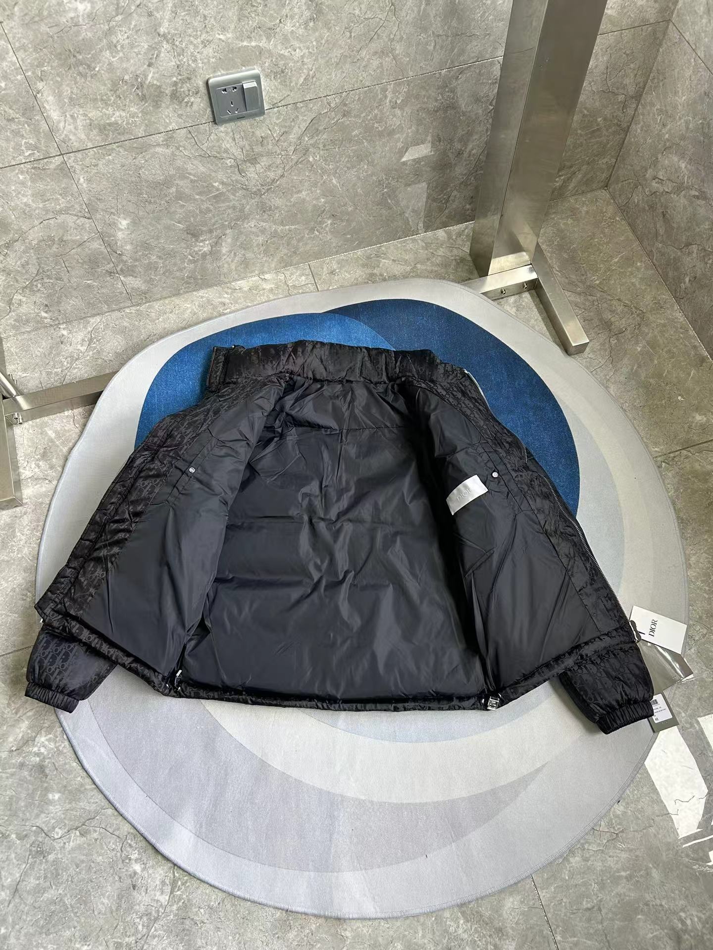 닌자스톤/디올 남성 다운 자켓