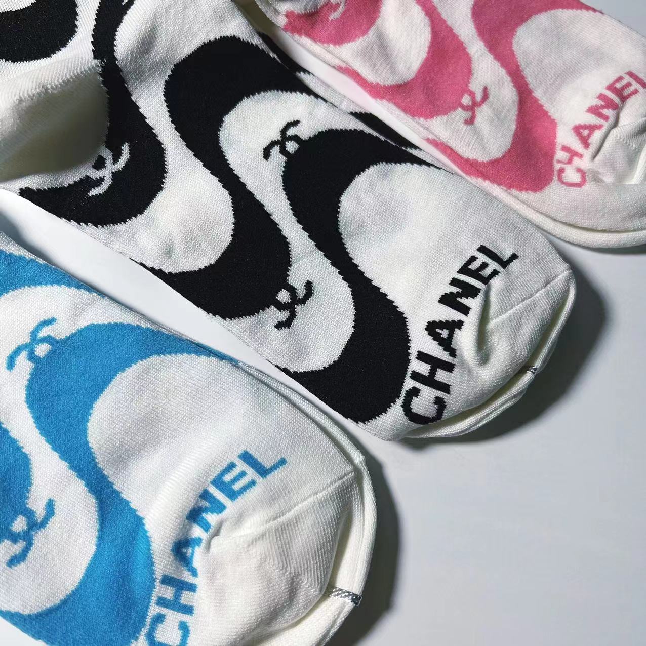 CND /샤넬 양말