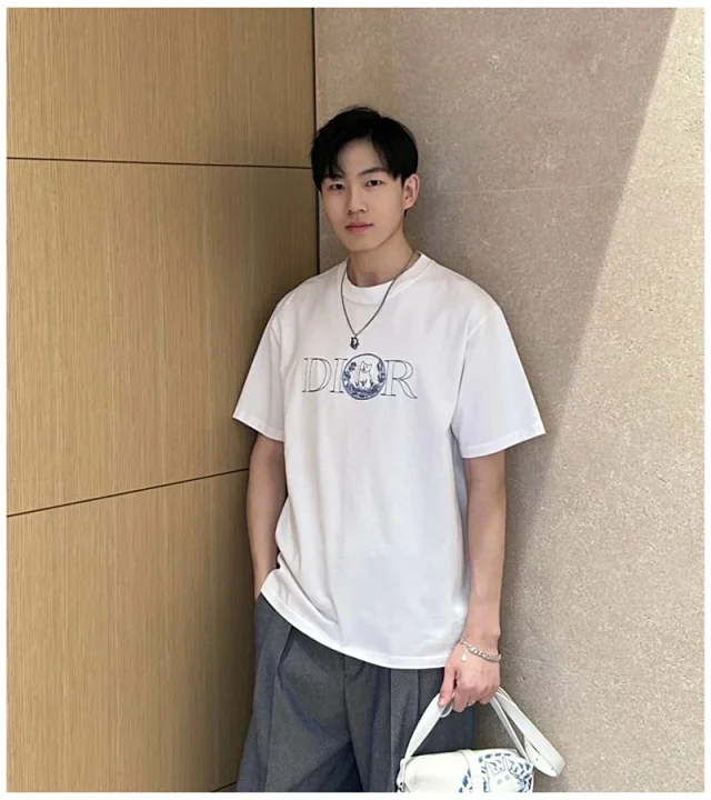 타일공장 / 디올 남성 여성 반팔 티셔츠