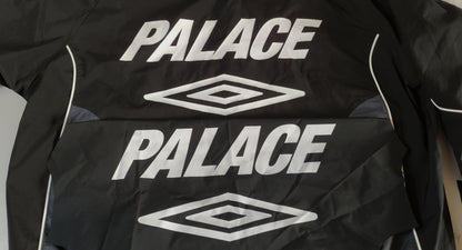 탑팔라스 / palace x umbro 트랙자켓