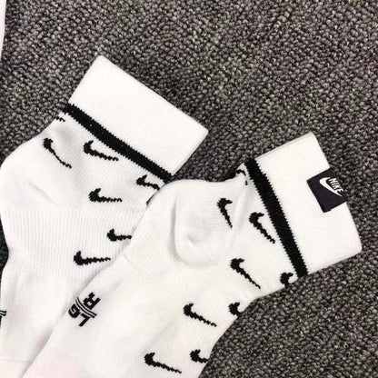 CND /나이키 양말