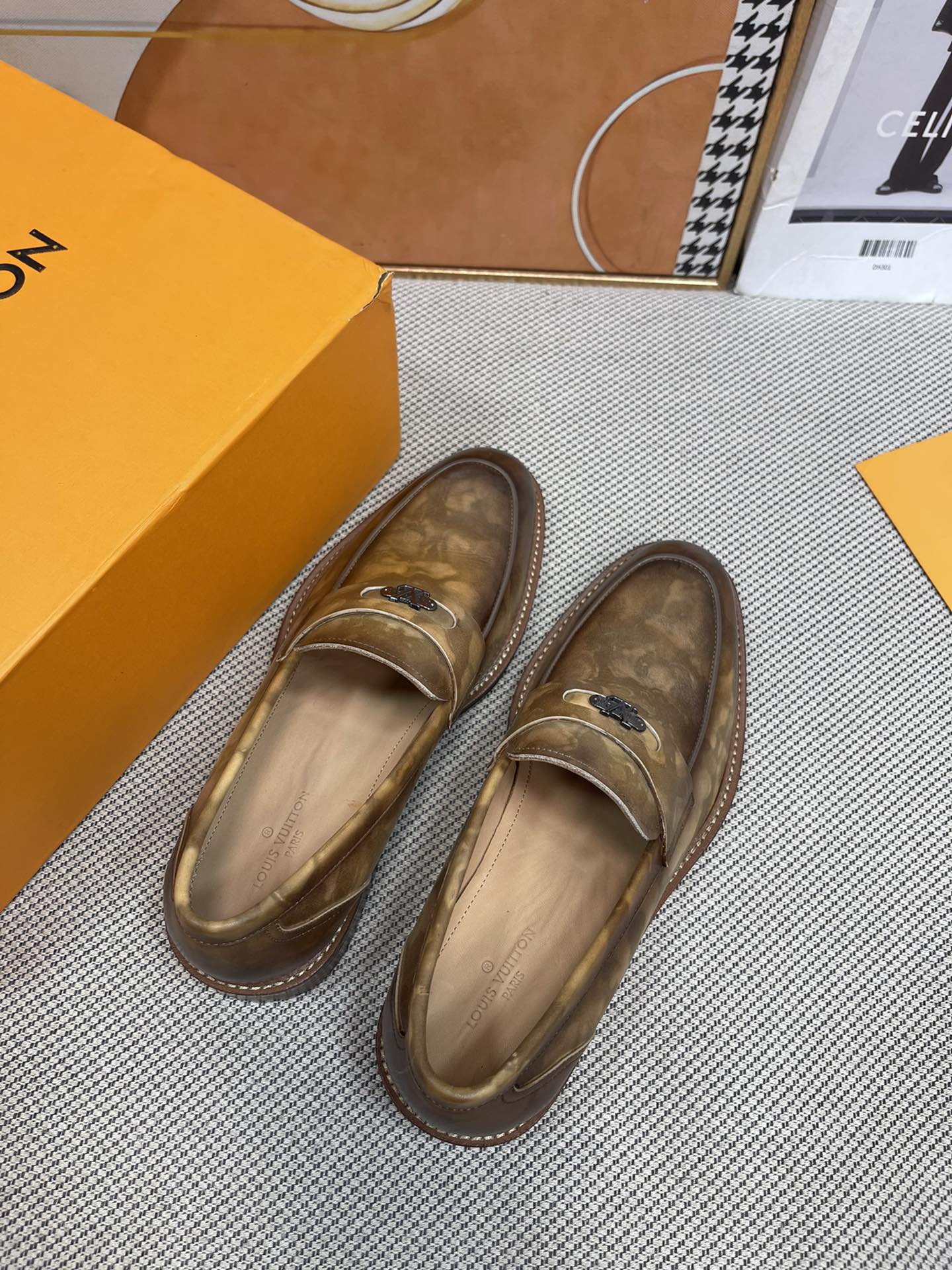 왕삼촌 / 루이비통 구두