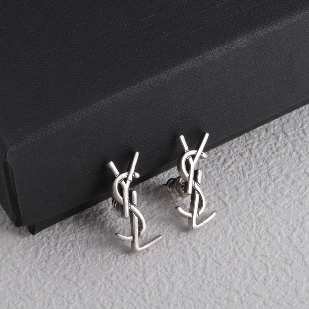 YSL 생 로랑 이어링