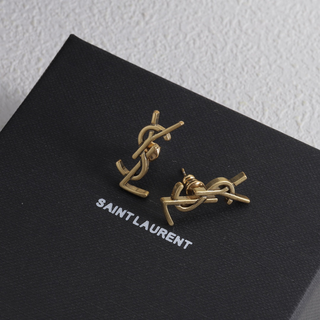 YSL 생 로랑 이어링