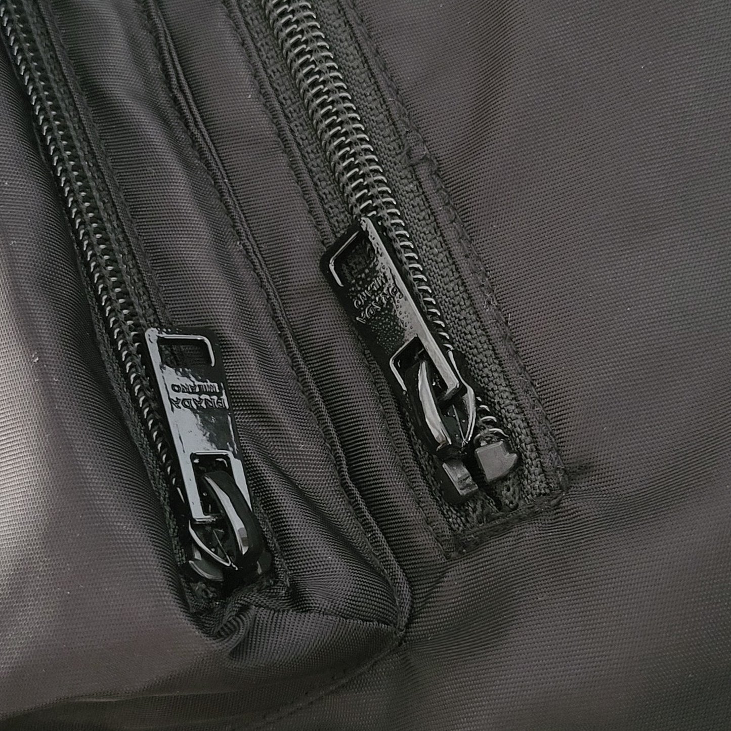 GTR / 프라다 반바 , Prada 24SS 블랙 포켓 로고 쇼츠