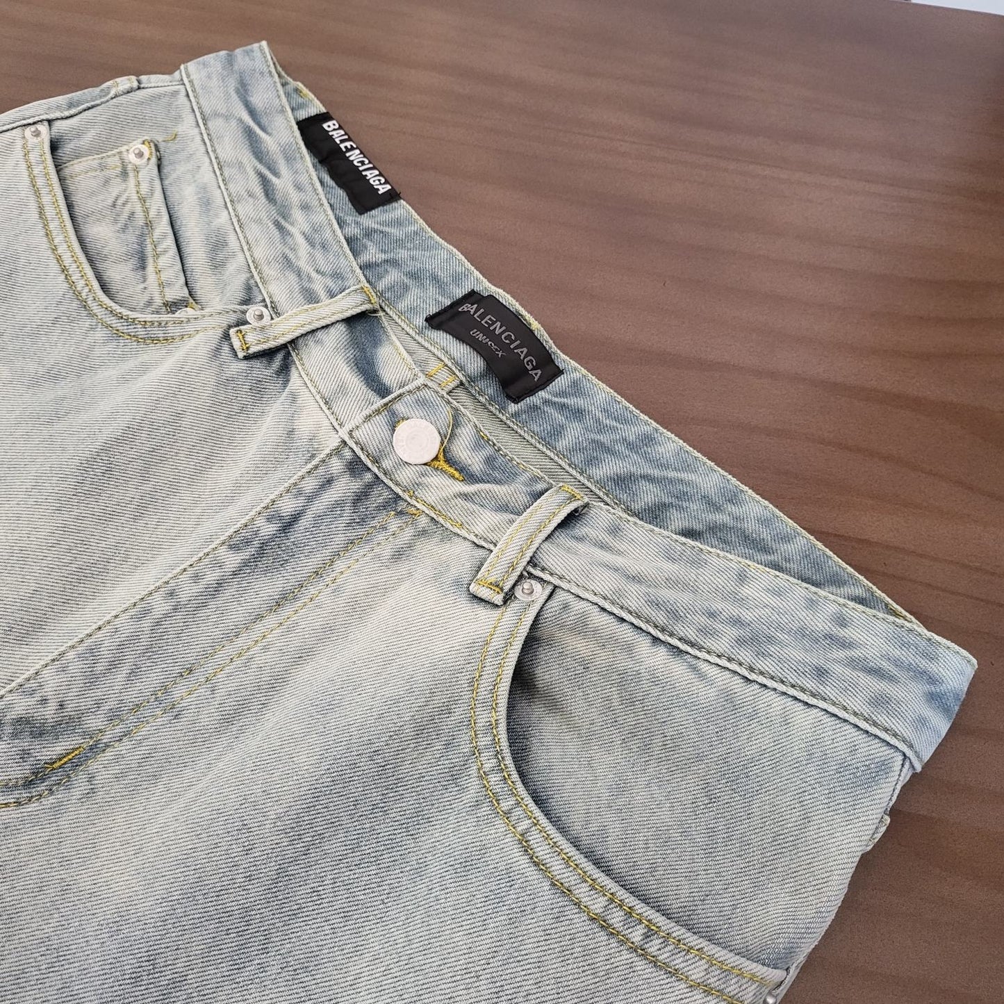 GTR / 발렌시아가 청바지 , BLCG 24SS 부츠컷 아이스 블루 워싱 힐 루니드 진