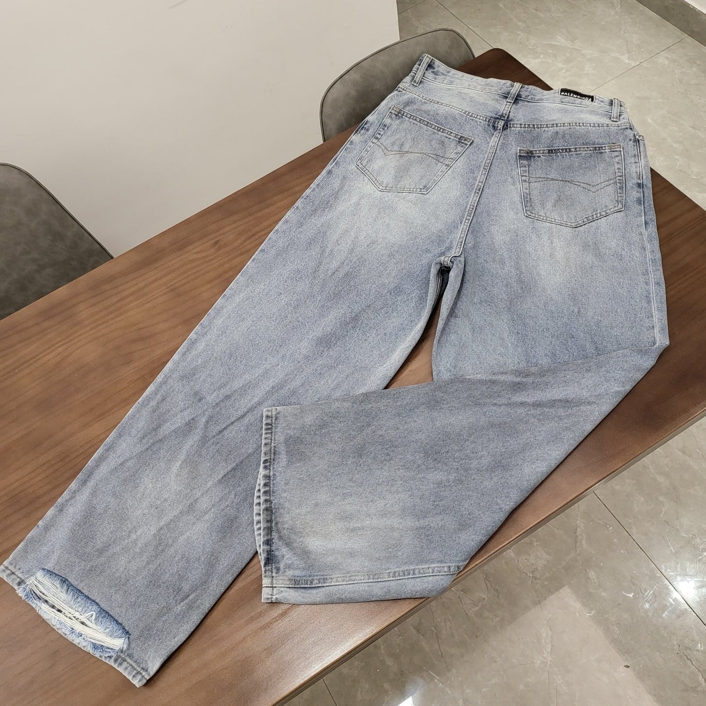 GTR / 발렌시아가 데님 진 , 24SS 와이드 레그 워시드 힐 루니드 진