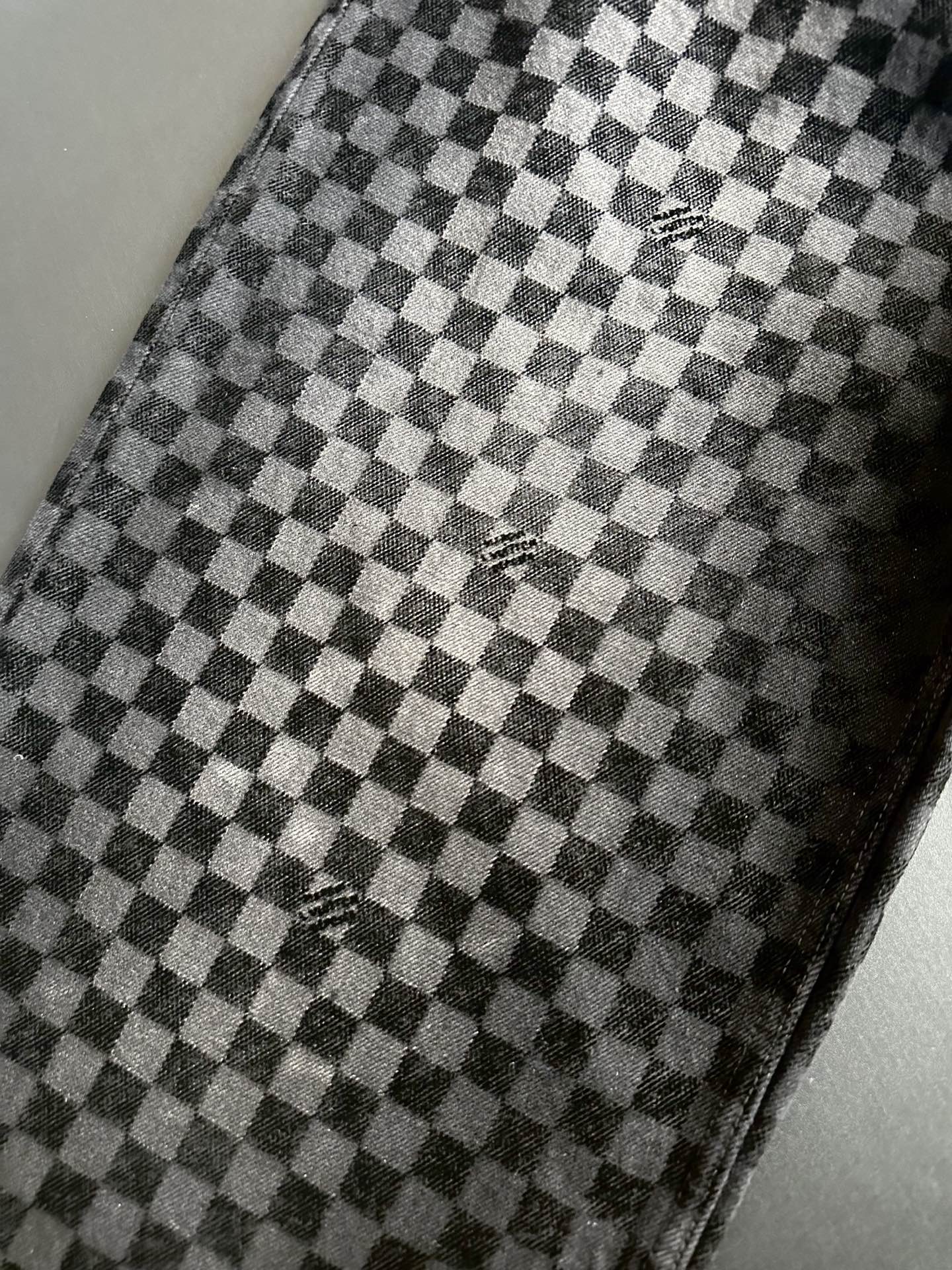 v공장 /  Louis Vuitton 루이비통 MISBHV 모노그램 블랙진