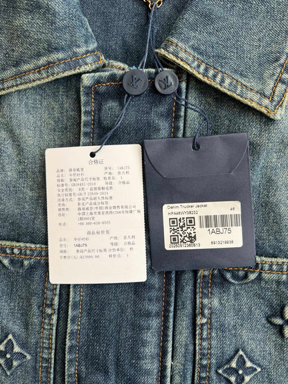 v공장 / 루이비통 니고 모노그램 연청 데님 트러커
