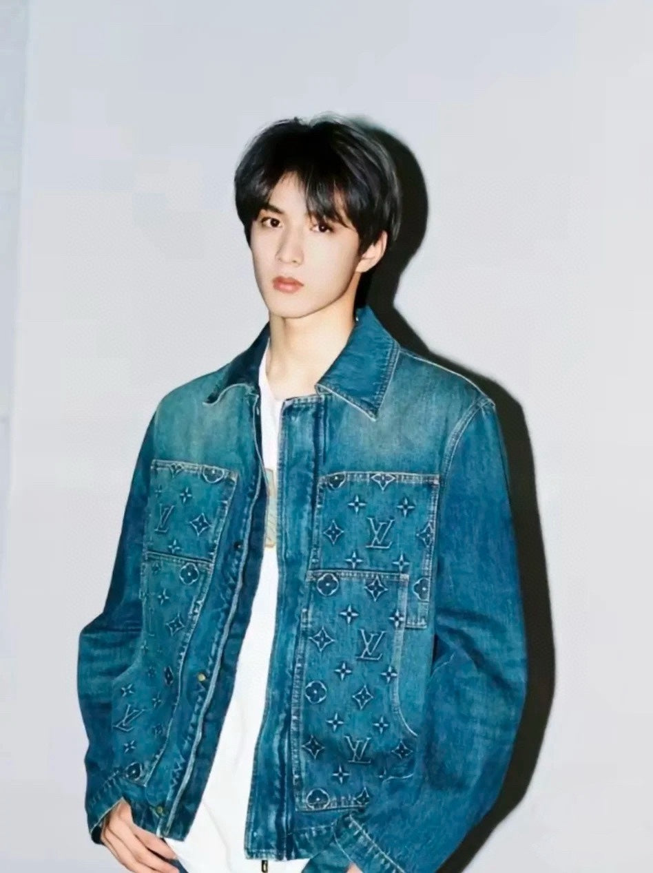 v공장 / 루이비통 니고 모노그램 연청 데님 트러커