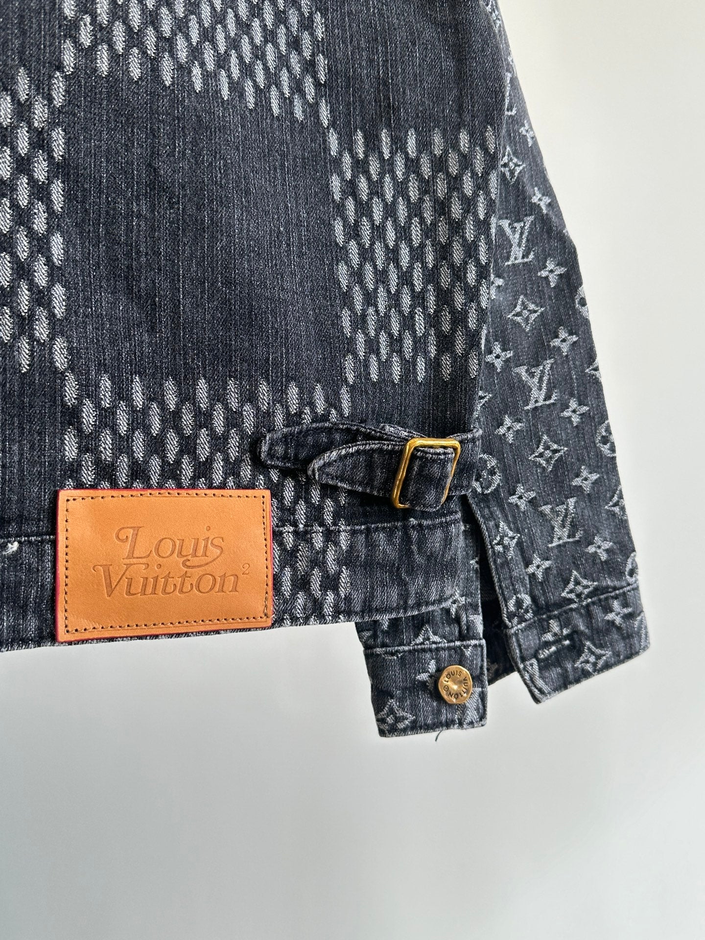 체인2호 / 루이비통 자켓, 1V/Louis x Nigo 조인트 자카드 데님 재킷
