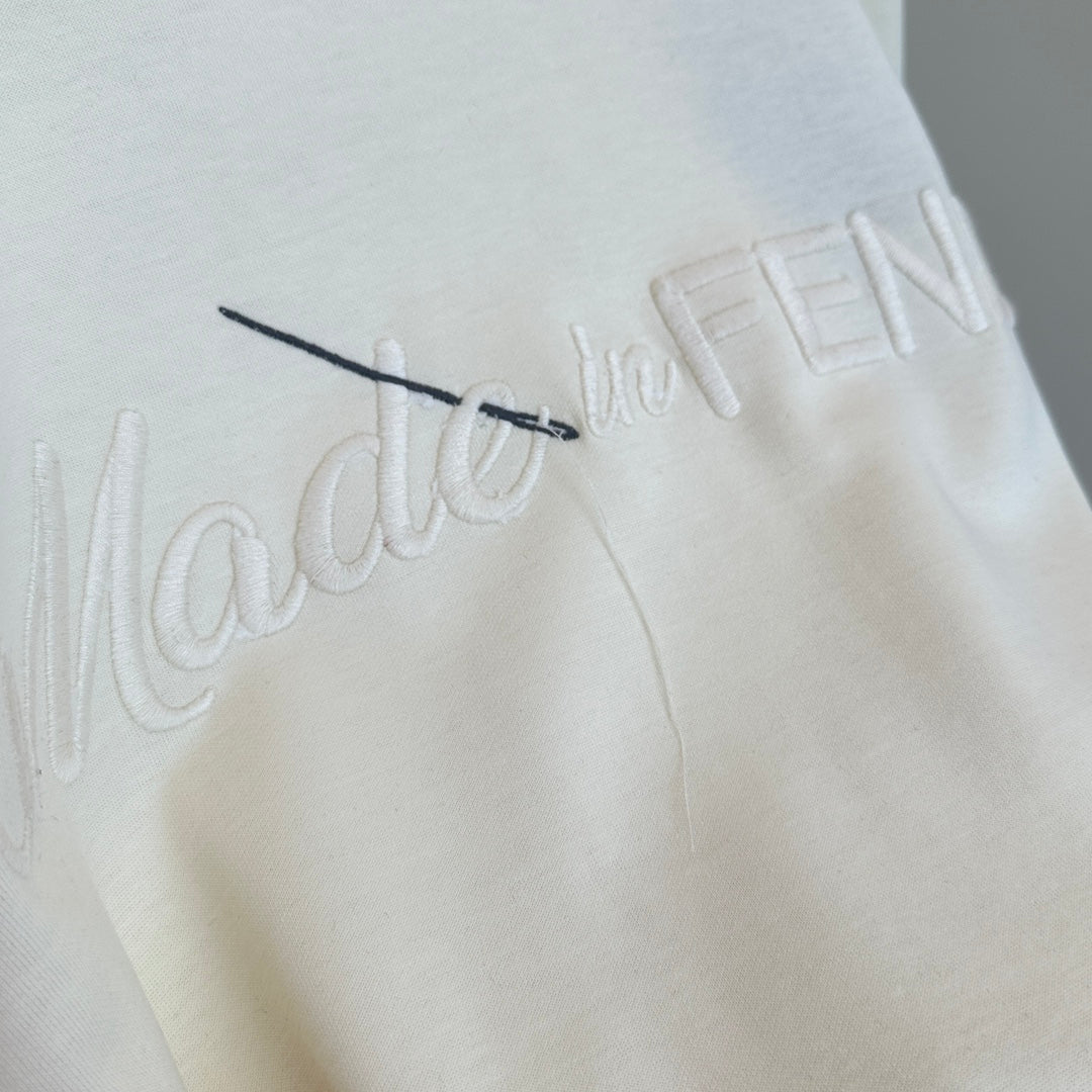 체인2호 / 펜디 반팔, Fend*/Fendi 24SS 봄 여름 신작 바늘 문자 자수 라운드넥 반팔 티셔츠