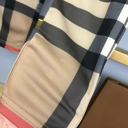 AA / 버버리 레깅스