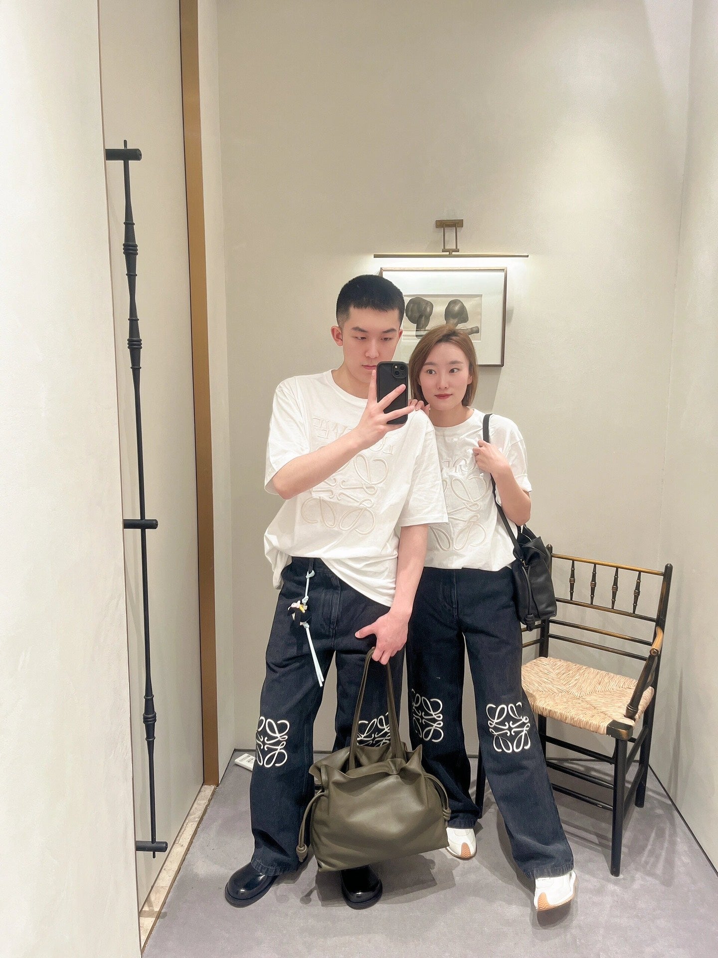 체인2호 / 로에베 트위스트 자수 루즈 반소매 티셔츠 , 로에베 반팔티