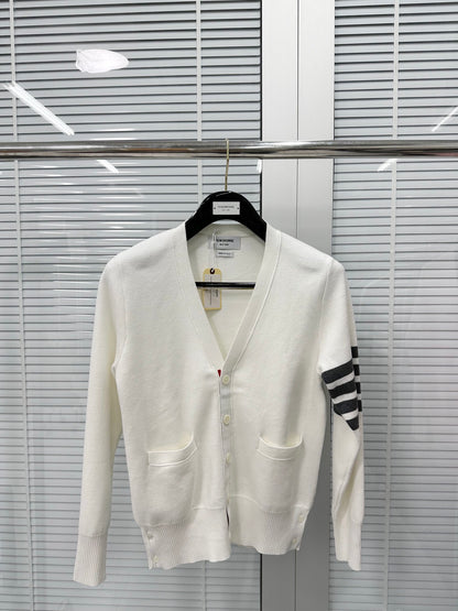 TJ / 톰브라운 면 100% 소재를 특수 가공 퓨어코튼 남성용 가디건