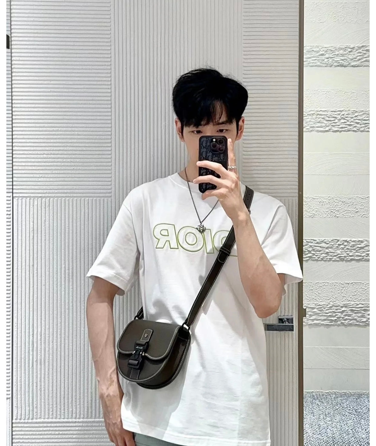 TJ셀러 / 디올 프로듀스 비치 시리즈 자수 코튼 티셔츠