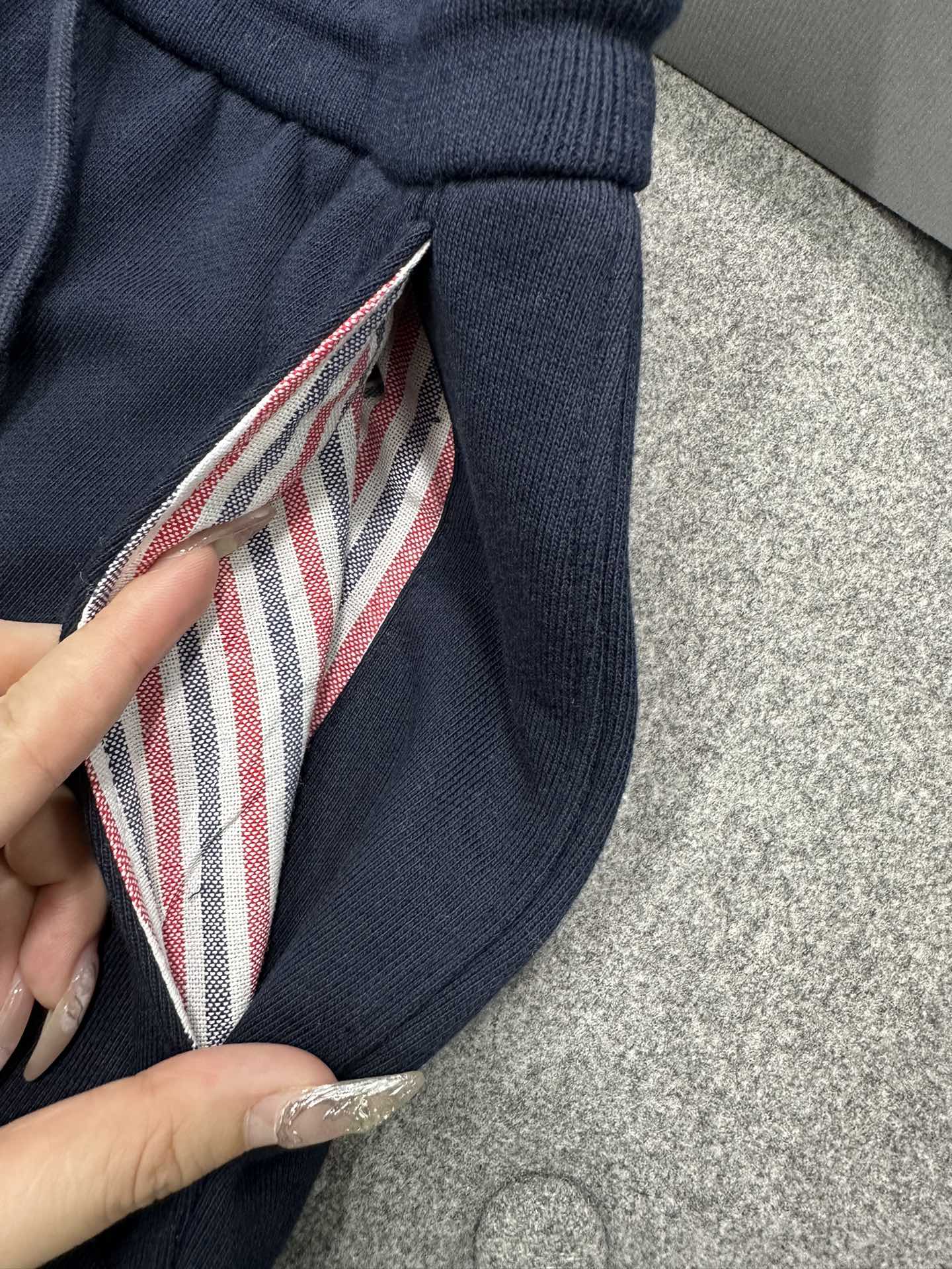 TJ / 톰브라운 클래식 팬츠