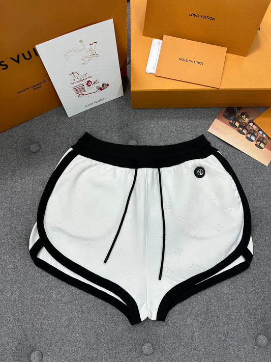 TJ셀러 / 루이비통 팬츠 𝗟𝗢𝗨𝗜𝗦 𝗩𝗨𝗜𝗧𝗧𝗢𝗡 𝗠𝗢𝗡𝗢𝗚𝗥𝗔𝗠 자카드 슈트