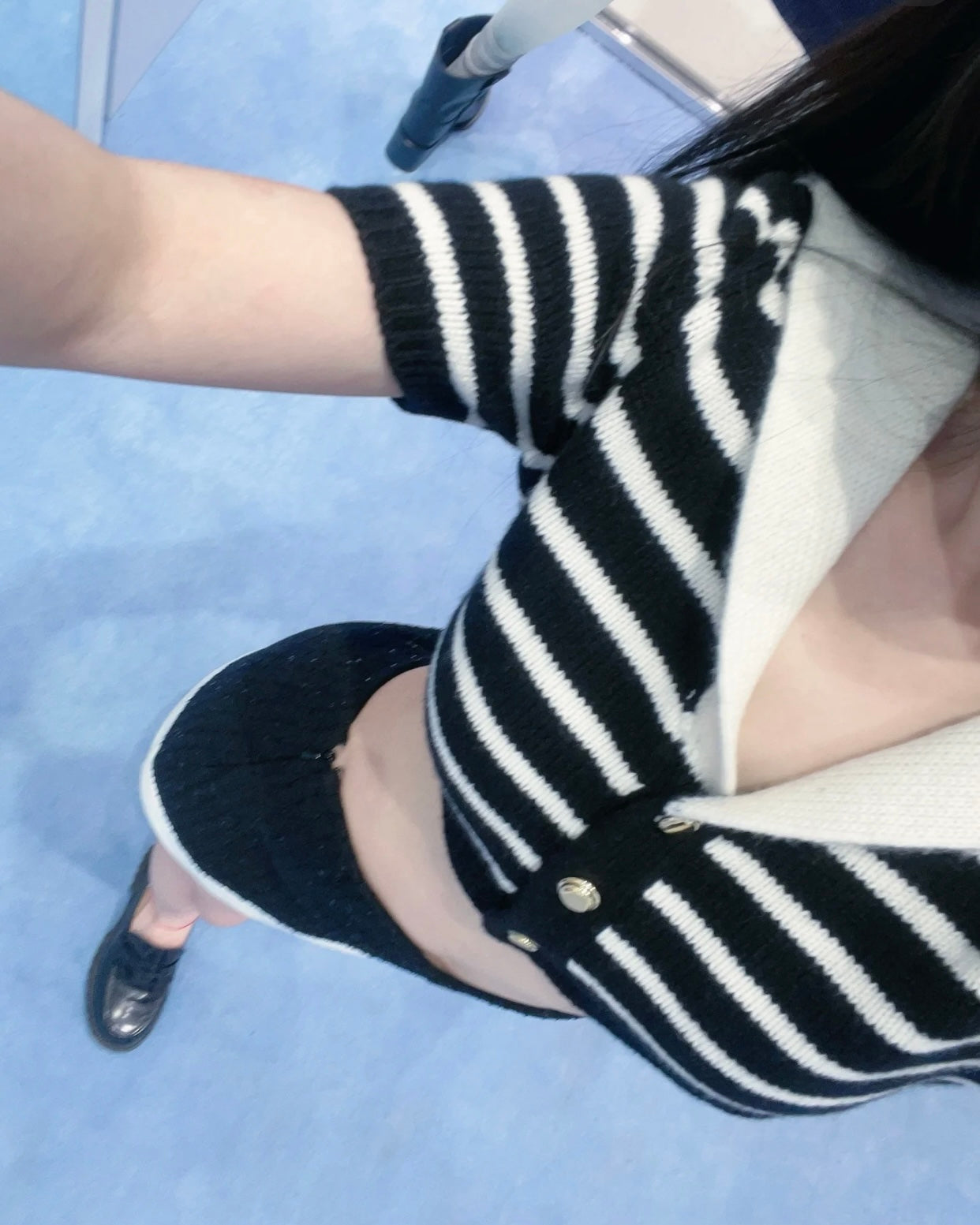 TJ셀러 / 미우미우 여성 네이비 칼라 캐시미어 스웨터