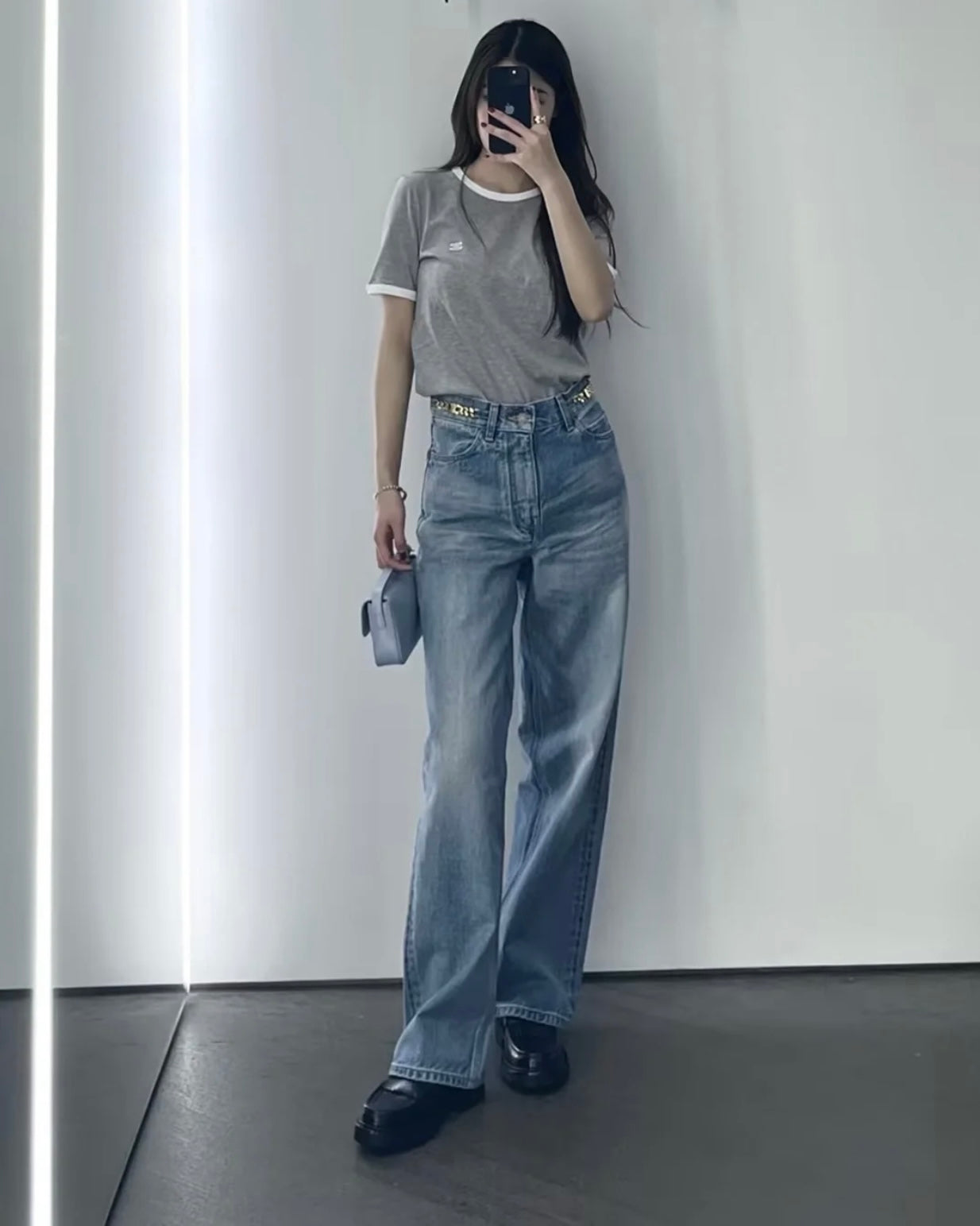TJ셀러 / 셀린느 반팔티 , 𝗖𝗘𝗟𝗜𝗡𝗘 𝗧𝗥𝗜𝗢𝗠𝗣𝗛𝗘 코튼 무지 티셔츠