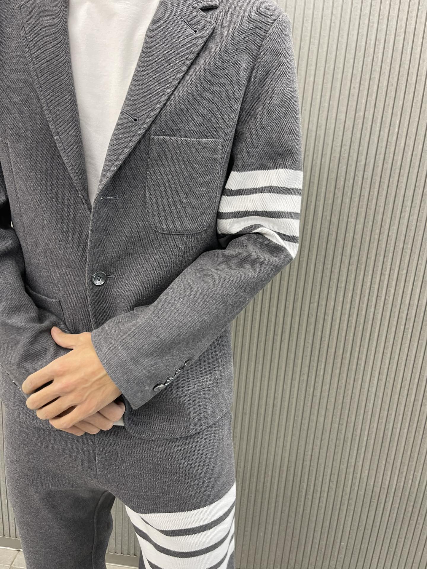 대리석 / 톰브라운 수트 자켓