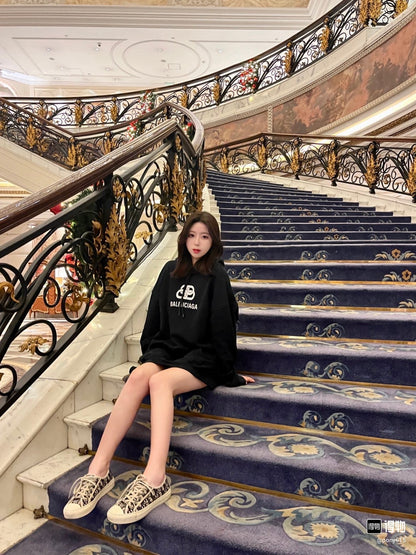 체인 / 발렌시아가 Bb 로고 문자 패턴 프린트 후드티