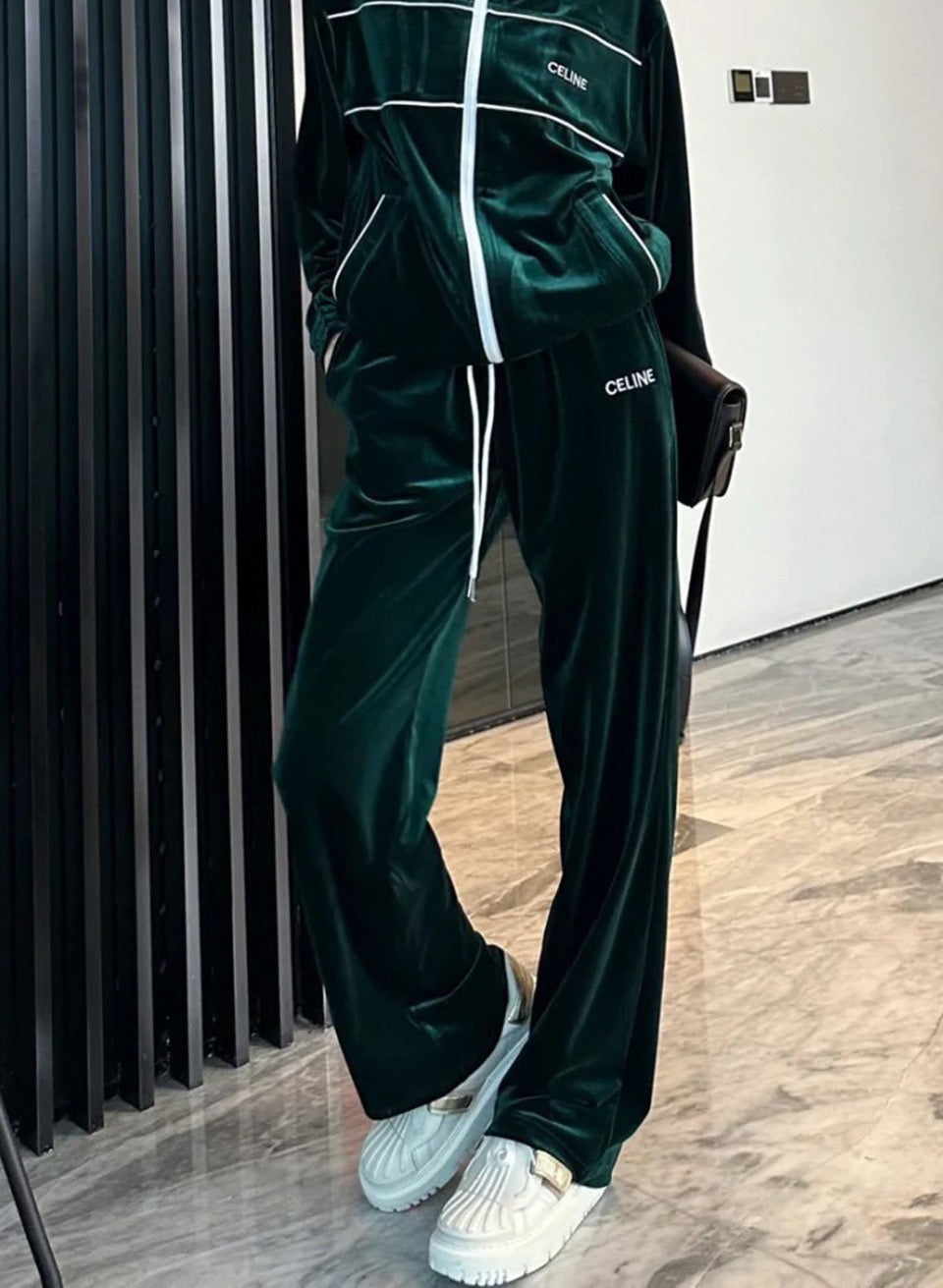 체인2호 / 셀린느 벨벳 팬츠