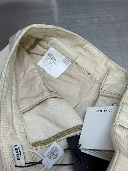 체인2호 / 프라다 반바지, 삼각형 로고가 있는 Prada 데님 반바지