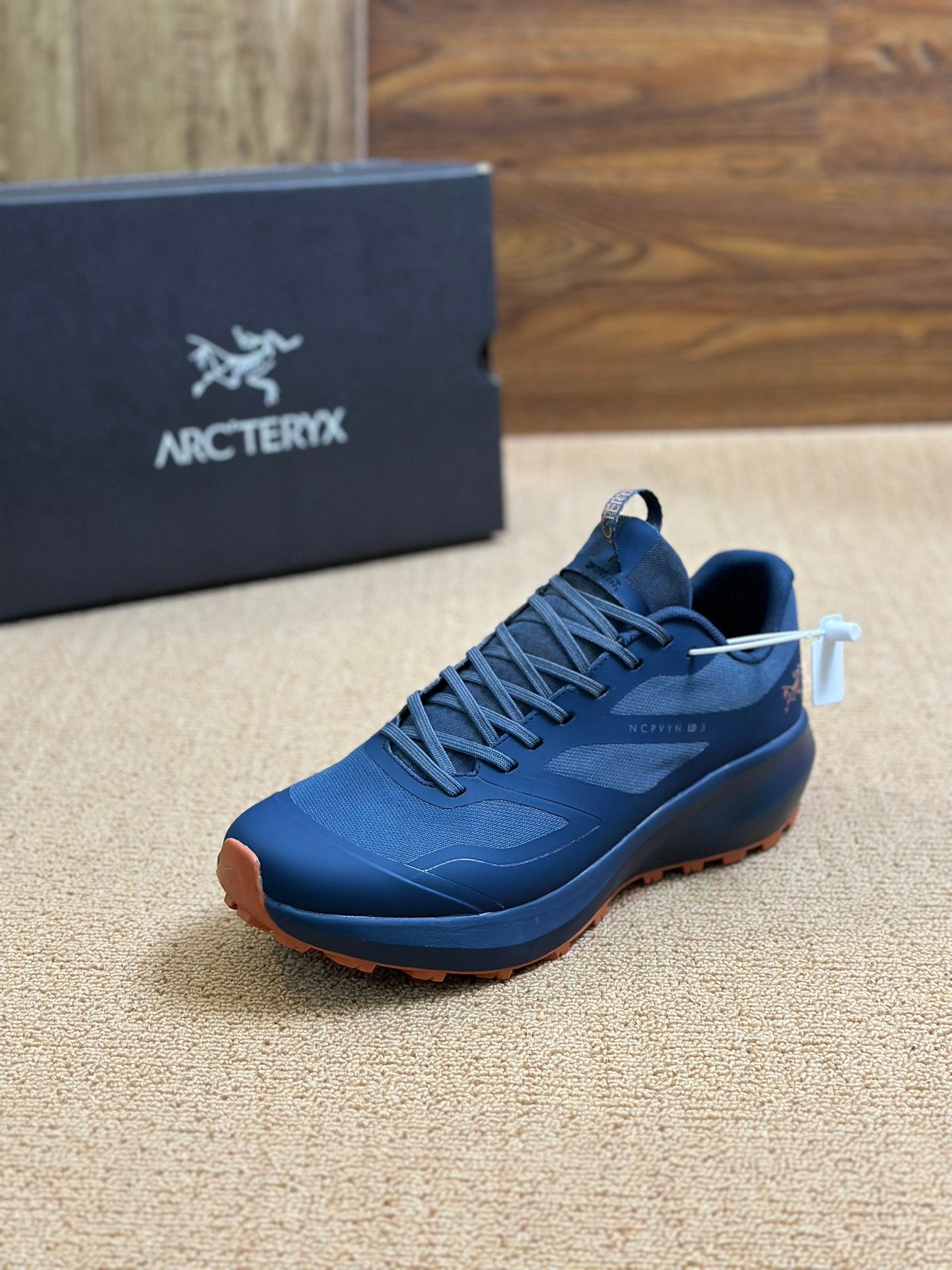 빙 / ARC'TERYX/아크테릭스 슈즈 SOLANO LEATHER GORE-TEX 커버 방수 남성 하이탑 캐주얼 슈즈
