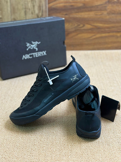 빙 / ARC'TERYX/아크테릭스 슈즈 SOLANO LEATHER GORE-TEX 커버 방수 남성 하이탑 캐주얼 슈즈