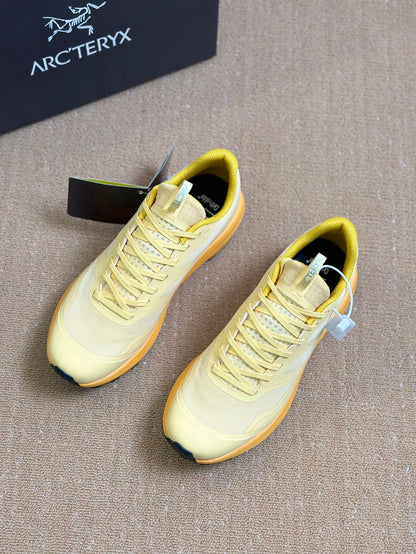빙 / ARC'TERYX/아크테릭스 슈즈 SOLANO LEATHER GORE-TEX 커버 방수 남성 하이탑 캐주얼 슈즈