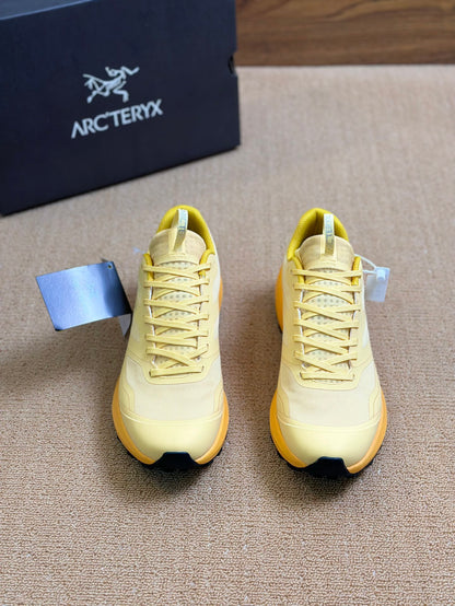 빙 / ARC'TERYX/아크테릭스 슈즈 SOLANO LEATHER GORE-TEX 커버 방수 남성 하이탑 캐주얼 슈즈