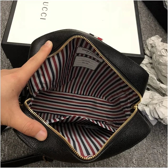 테일러백 / 톰브라운 메신저백