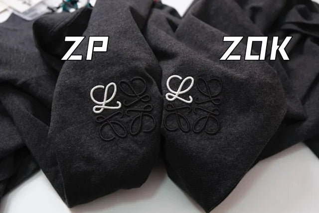 ZOK / 로에베 반팔티 ,로고 자수 차콜 그레이