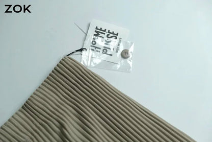 zok 공장 / 이세이미야케 남성 바지
